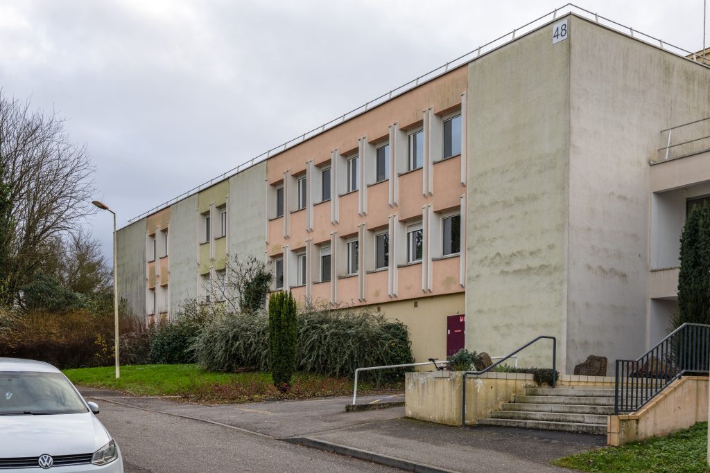 L'entrée de l'unité 6