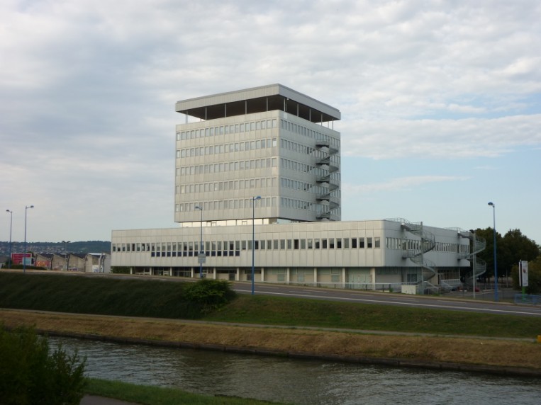 La tour MArcel Brot, qui héberge notamment l'IFCS lorrain.
