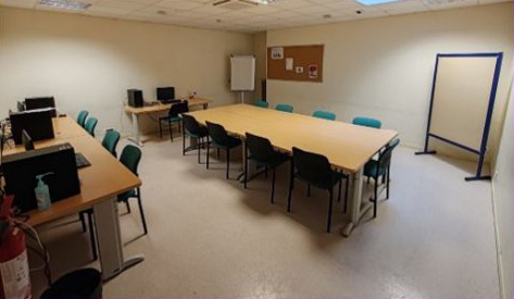 Photo – Ifcs salle informatique