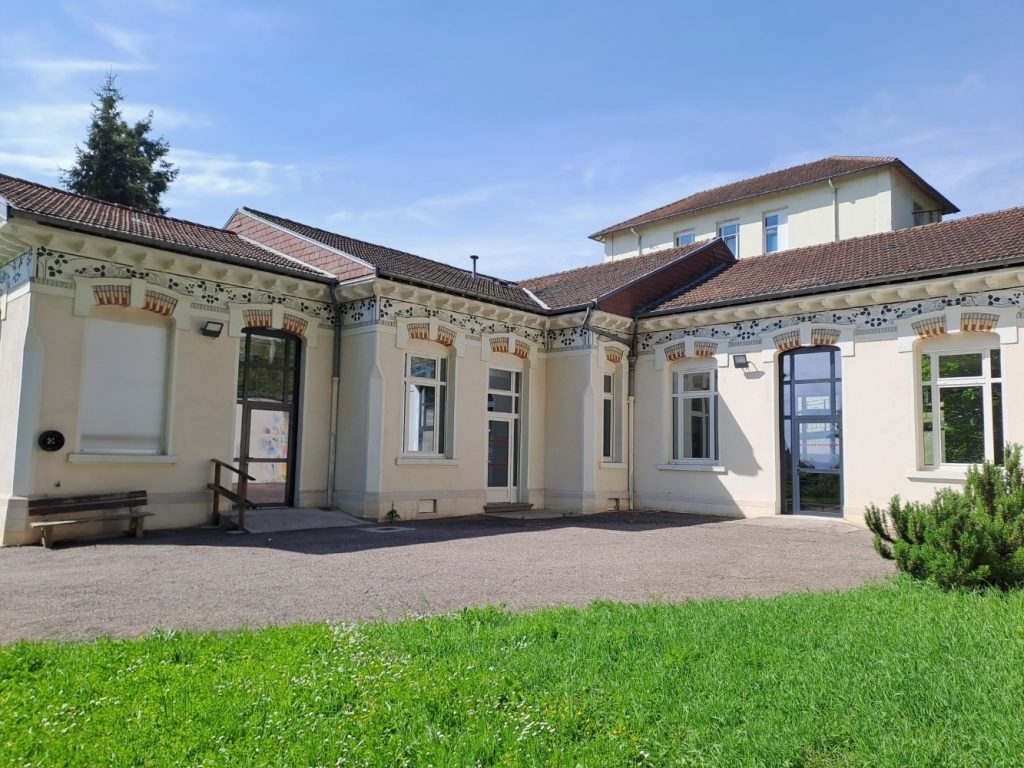 L'entrée du bâtiment historique de l'IFSI, le bâtiment Christian. 