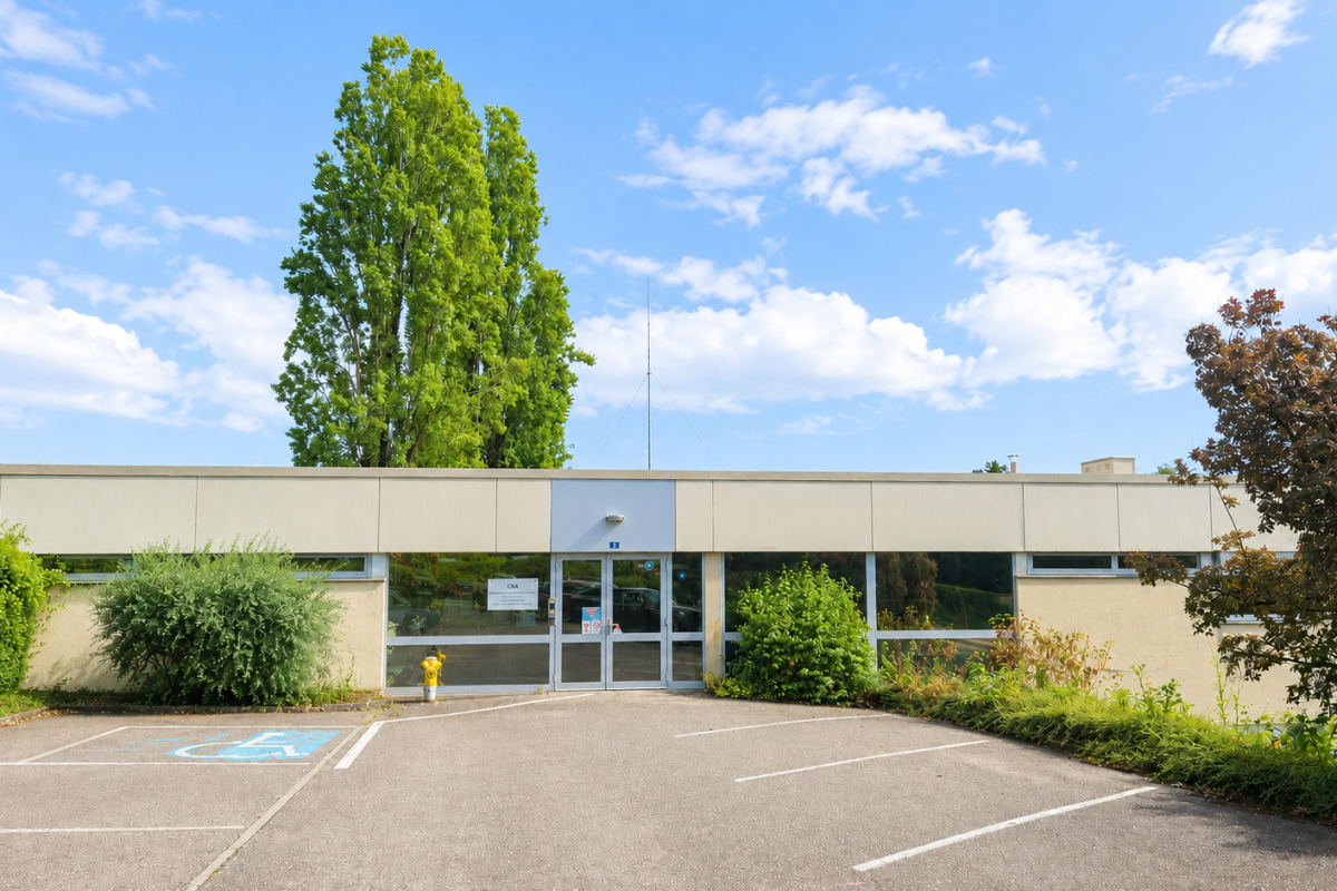 Photo de l'entrée du centre ressources autisme (CRA) du CPN